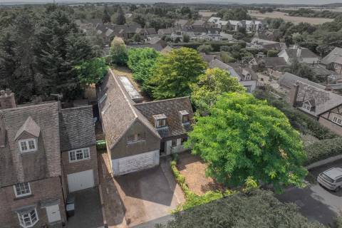 Property for auction in Warwickshire