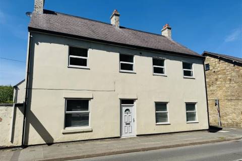 Property for auction in Clwyd