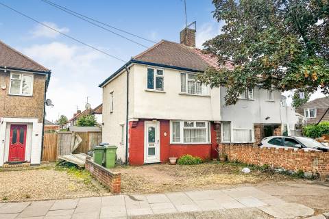 Property for auction in London