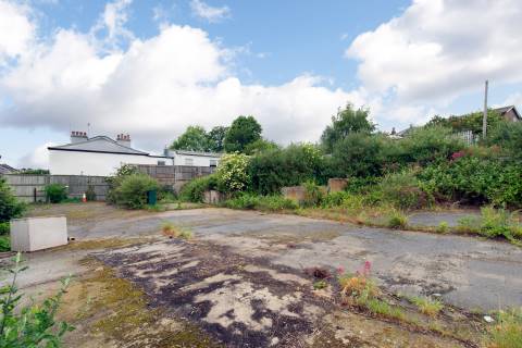 Property for auction in London