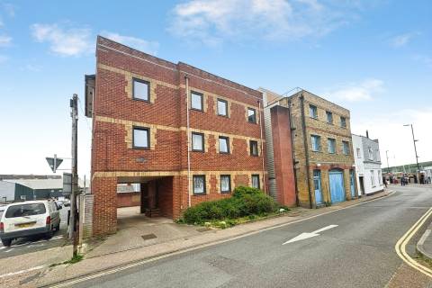 Property for auction in Isle of Wight