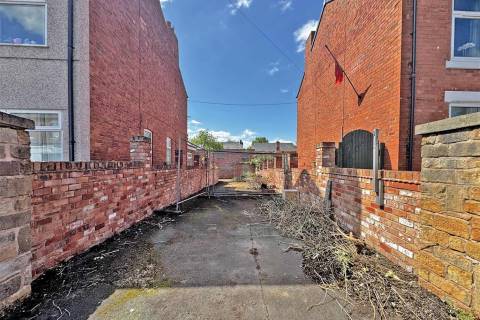 Property for auction in Nottinghamshire