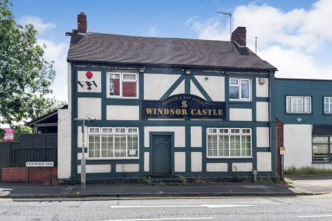 Property for auction in West Midlands