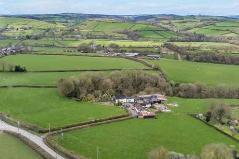 Property for auction in Somerset