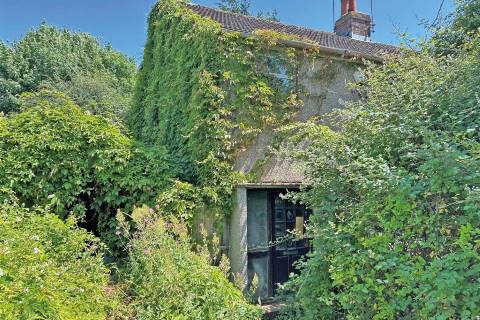 Property for auction in Gwent