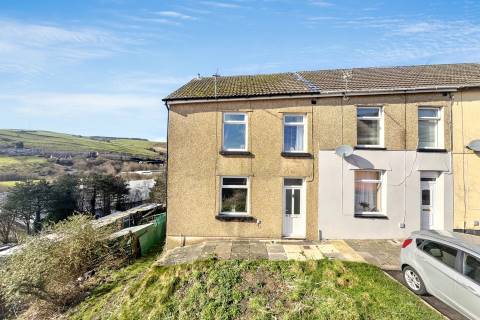 Property for auction in Mid Glamorgan