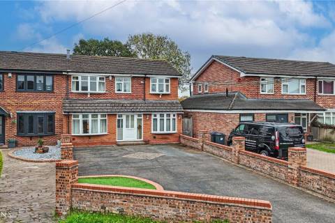 Property for auction in West Midlands
