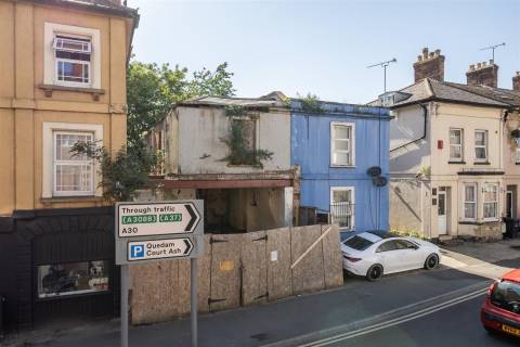 Property for auction in Somerset