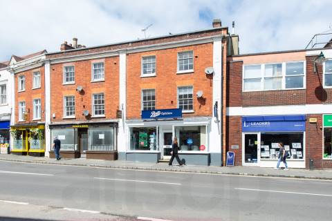 Property for auction in Buckinghamshire