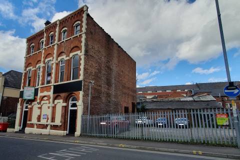 Property for auction in West Midlands