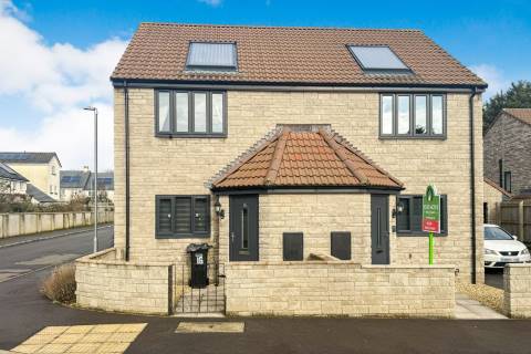 Property for auction in Avon