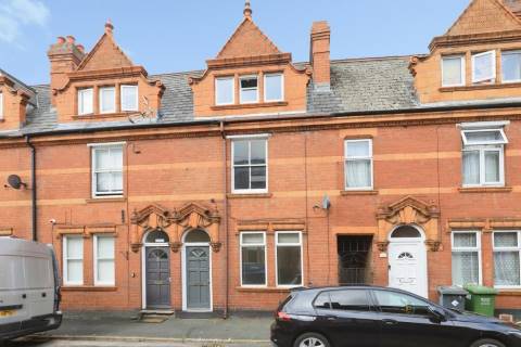 Property for auction in Worcestershire