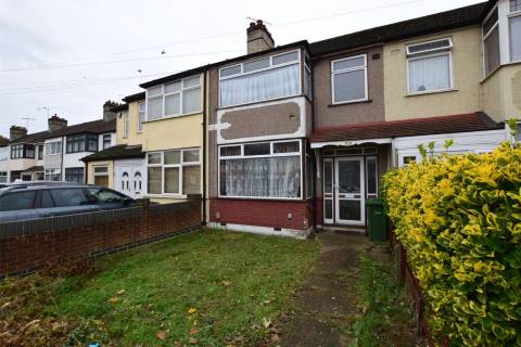 Property for auction in Essex