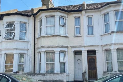 Property for auction in Essex