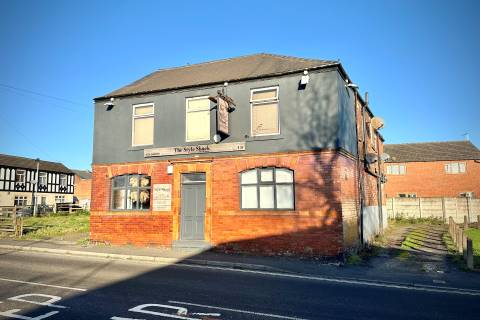 Property for auction in Derbyshire