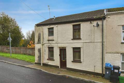 Property for auction in Mid Glamorgan