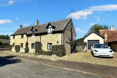 Property for auction in Rutland