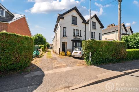 Property for auction in Berkshire