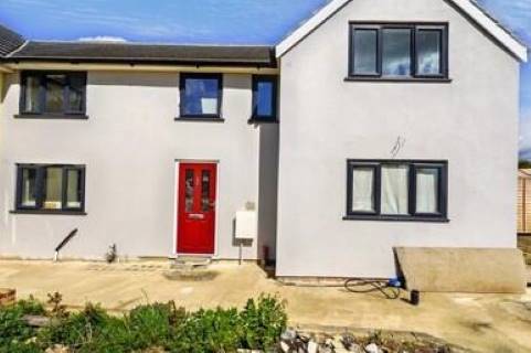 Property for auction in Essex