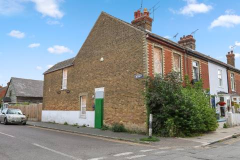 Property for auction in Kent