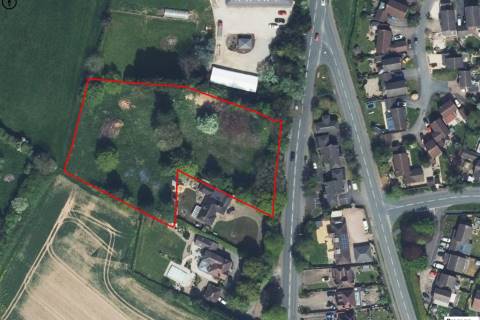 Property for auction in Worcestershire