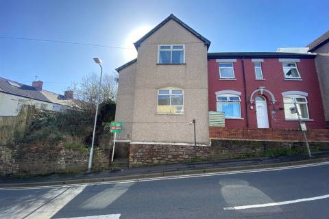 Property for auction in Gwent