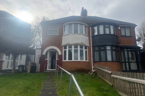 Property for auction in West Midlands