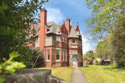 Property for auction in Clwyd