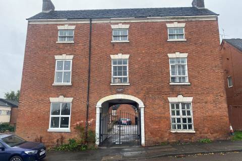 Property for auction in Warwickshire