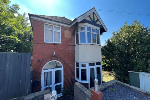 Property for auction in Derbyshire