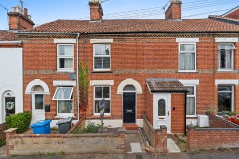 Property for auction in Norfolk