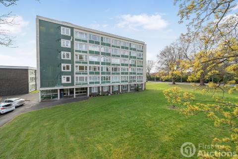 Property for auction in Berkshire