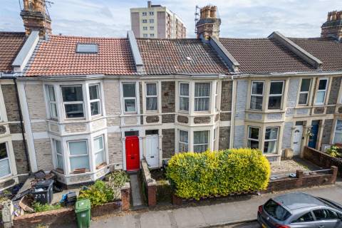 Property for auction in Avon