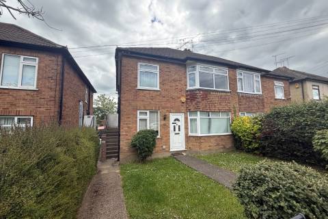 Property for auction in Essex
