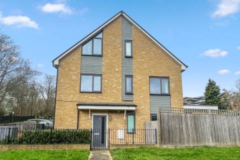 Property for auction in Surrey