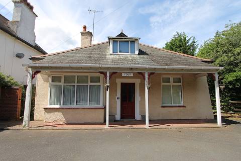 Property for auction in Worcestershire