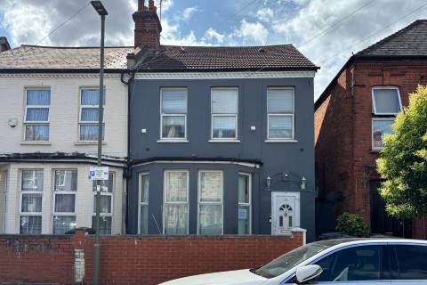 Property for auction in London