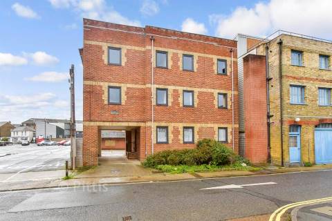 Property for auction in Isle of Wight