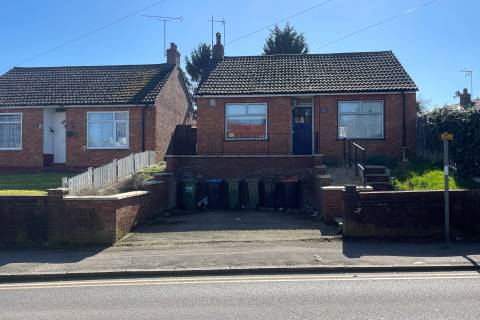 Property for auction in Buckinghamshire