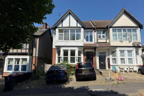 Property for auction in Essex