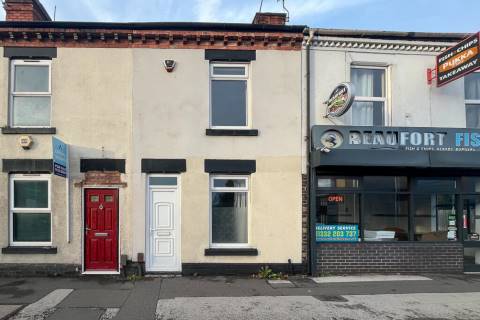 Property for auction in Derbyshire