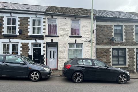 Property for auction in Mid Glamorgan