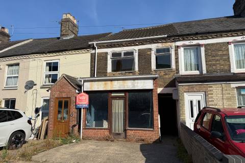 Property for auction in Norfolk