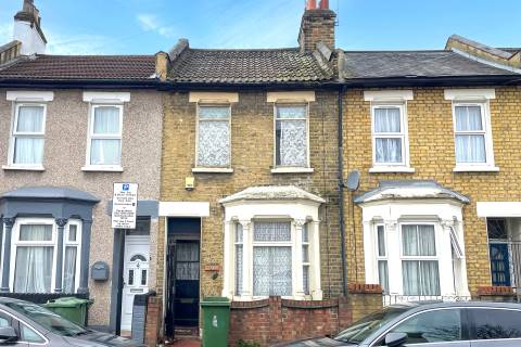 Property for auction in London