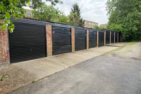 Property for auction in Surrey