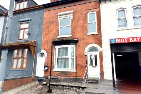 Property for auction in West Midlands