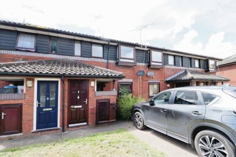 Property for auction in Essex