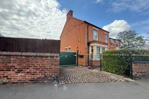 Property for auction in Nottinghamshire