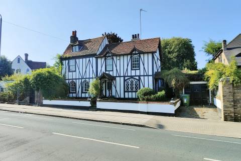 Property for auction in Essex