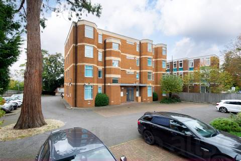 Property for auction in Buckinghamshire